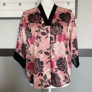 ANDREW MARC kimono style floral print faux leather